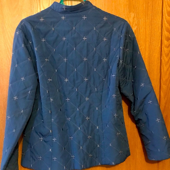 Beautiful Women’s coat - Picture 2 of 6